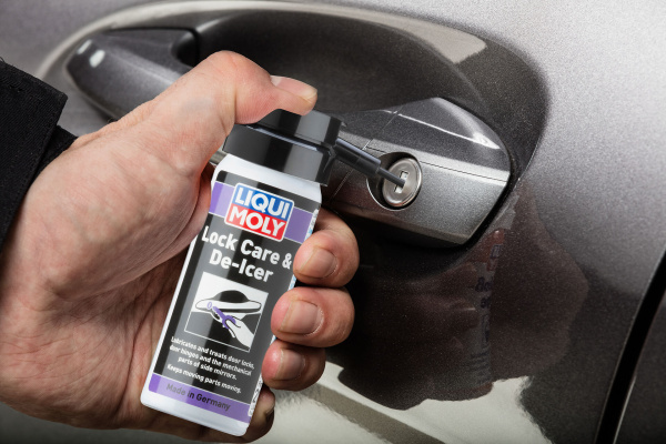 21925 Anwendung Lock Care & De-Icer