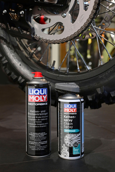 1602 und 21930 Motorbike Bremsen- und Kettenreiniger und Kettenspray Offroad