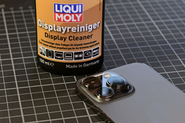 21634 Anwendung Displayreiniger 6